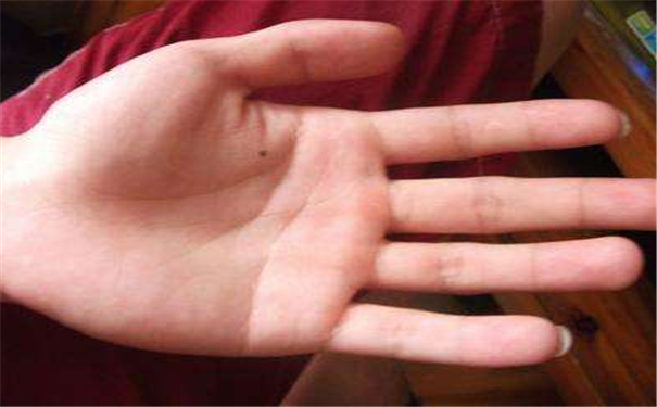 手指长手相之人性格运势分析