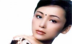 眉毛之间有痣的男人事业受阻,女人婚姻有危机