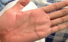 手相富贵女解读，看看你是吗