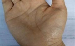 不能随便看手相的原因，可得记住了，不然会吃