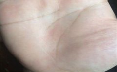 手掌颜色看性格，我觉得很准，不知道你怎么看