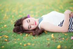 面部哪些痣不能去，這些和身體有關需要注意